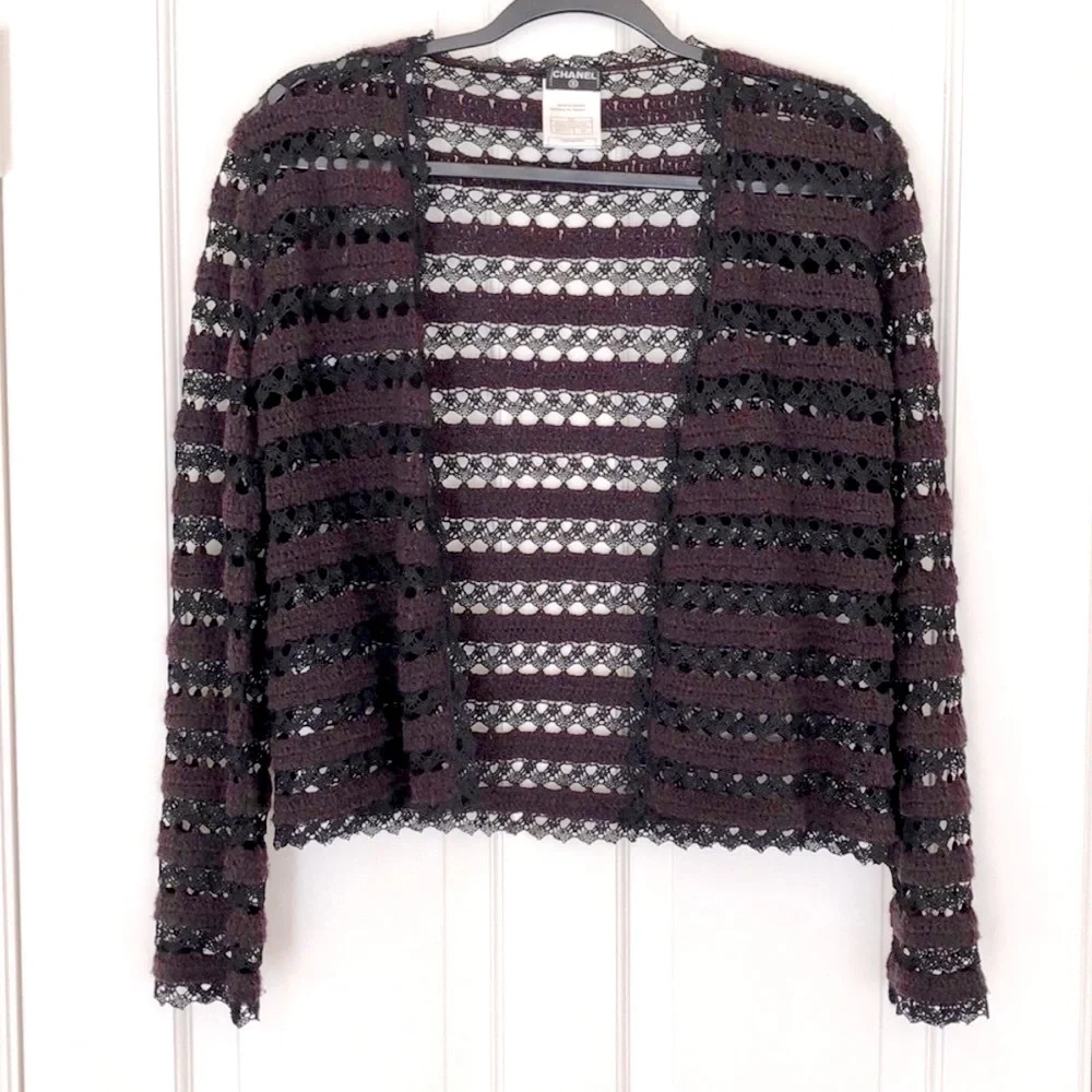 CHANEL cashmere black purple sweater 42